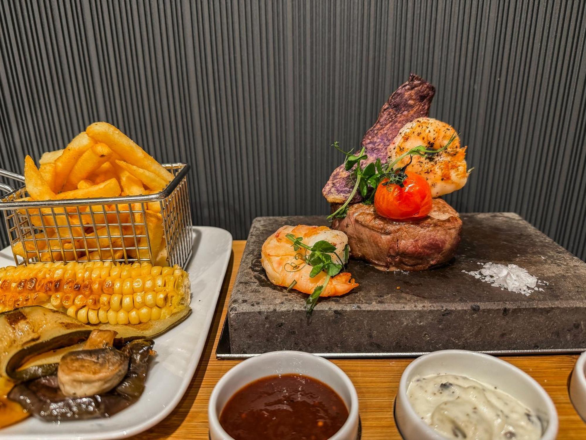 Boutique Hotel Restaurant & Spa Beim Lipp Roßhaupten Exteriör bild