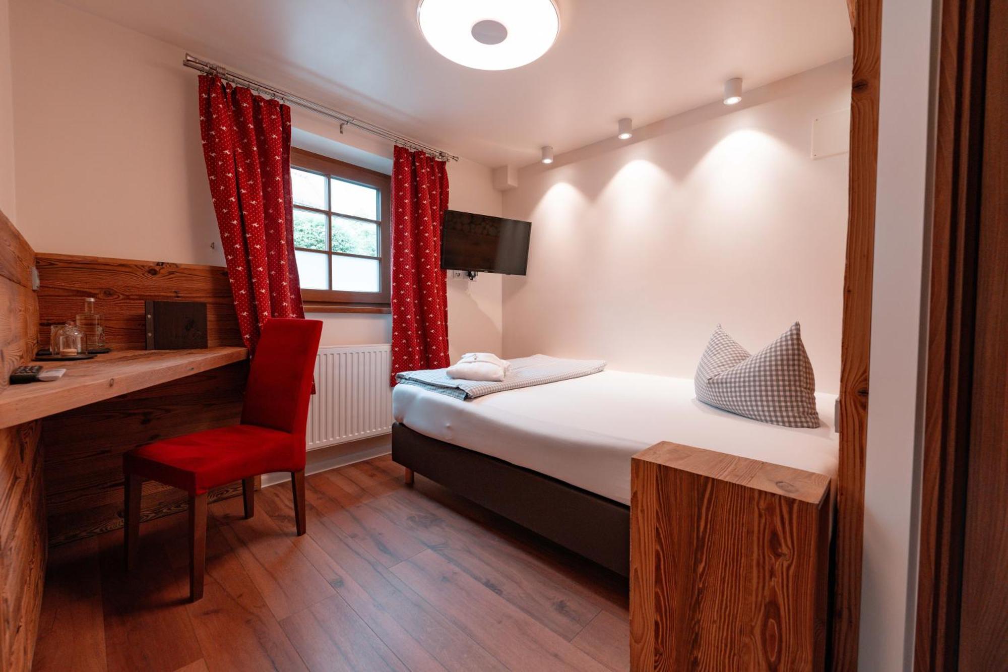 Boutique Hotel Restaurant & Spa Beim Lipp Roßhaupten Exteriör bild